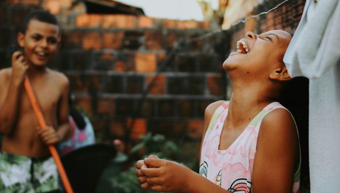 UNICEF warnt: Kinderarmut in Portugal sinkt, aber…